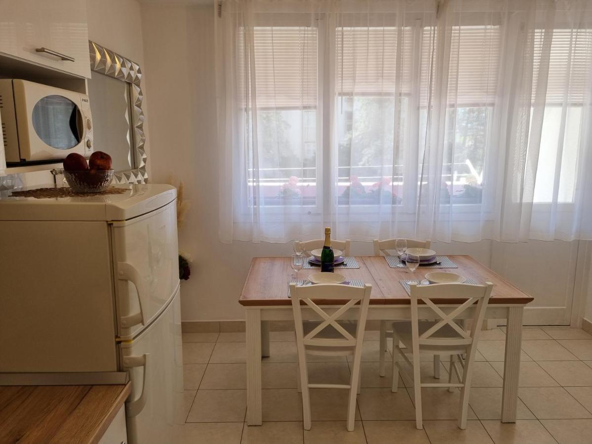 Babylu Apartman Zadar Exteriör bild