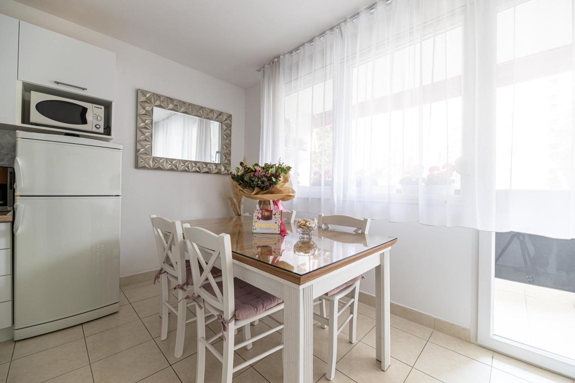 Babylu Apartman Zadar Exteriör bild